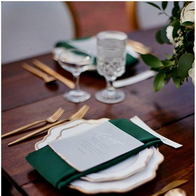 Green Cotton Cloth Napkins Set of 6, Washable Reusable for Christmas, Thanksgiving, Holiday, and Everyday Dinner Table Use (Dark Green)