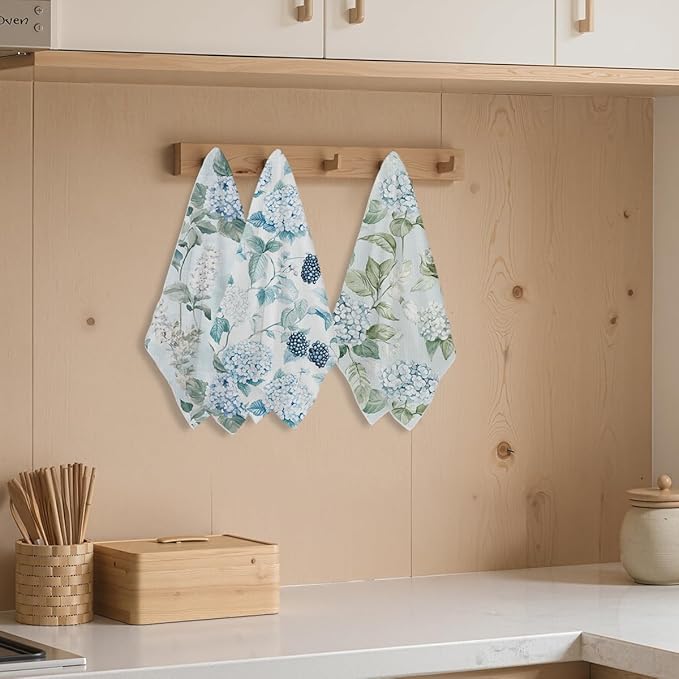 3 Pcs Blue Hydrangea Kitchen Towels, Watercolor Decorative Absorbent Microfiber Dish Cloth Tea Towel, Rustic Waffle Soft Hand Towels for Farmhouse Home Bathroom, Housewarming Gifts