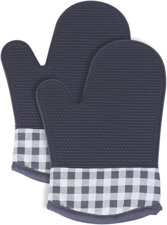 Amruta Pair of Silicone Shell Oven Mitts, 2 Pieces Heavy Duty Baking Kitchen Mitts for BBQ Microwave Stove, Heat-Resistant up to 500F, Oven Glove with Silicone Textured Grip (11 x 7 in, Grey)