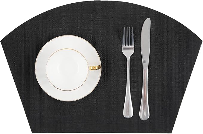 SHACOS Wedge Placemats Set of 8 Woven Vinyl Placemats for Round Table Curved Place Mats Wipe Clean Non Slip Reversible Table Mats Indoor Outdoor, Black