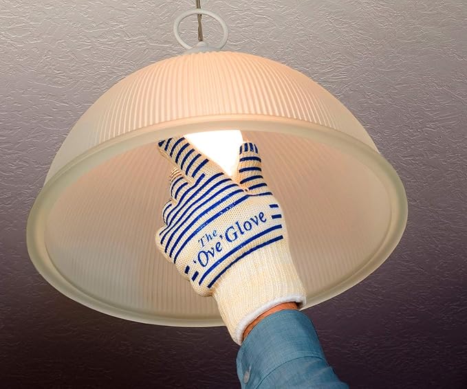 The Ove Glove - Superior Heat & Flame Hand Protection - Pack of 1 Oven Mitt