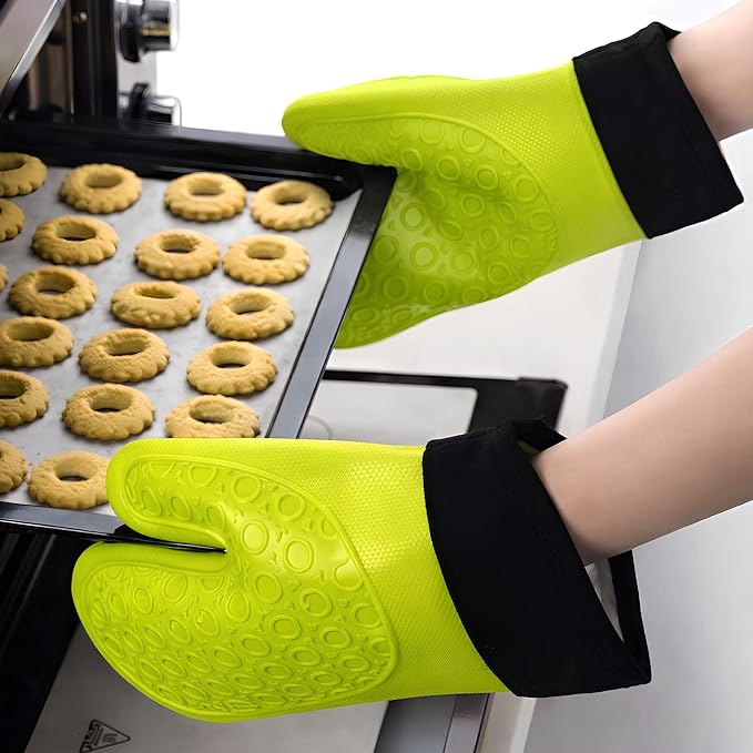 2PCS Green Professional Extra Large Silicone Oven Mitts and Pot Holders – Heat Resistant Kitchen Gloves, Baking Mittens, and BBQ Holders for Cooking, Grilling, and Baking