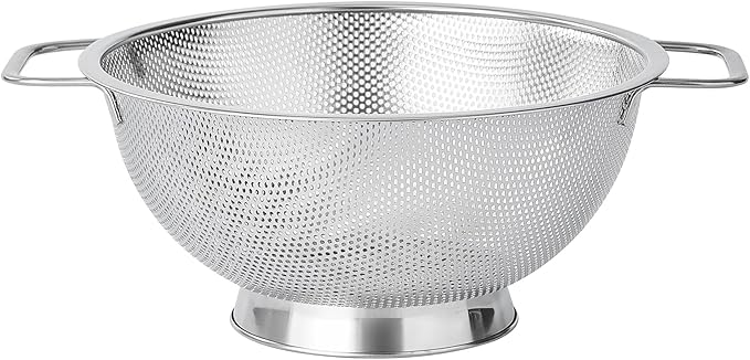 Fox Run Large Stainless Steel Colander, 3 Quart Pasta Strainer With Handles, 8.9” x 11.1” x 4”