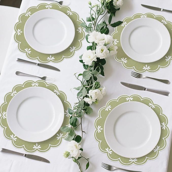 SK Studio Set of 6 Cotton Linen Placemats, 15x15 Round Scalloped Cloth Table Mats, Embroidery Double Layered Washable Dining Placemat for Hotel Restaurant Kitchen, Green