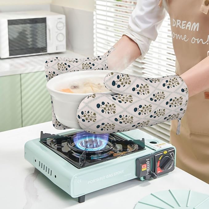 Vintage Floral Oven Mitts and Pot Holders 4 pcs Set Silicone Blue Green Flowers Kitchen Oven Mitt Gloves Boho Plants Pot Holders Non-Slip Heat Resistant Cooking Mitts Set for Baking Grilling