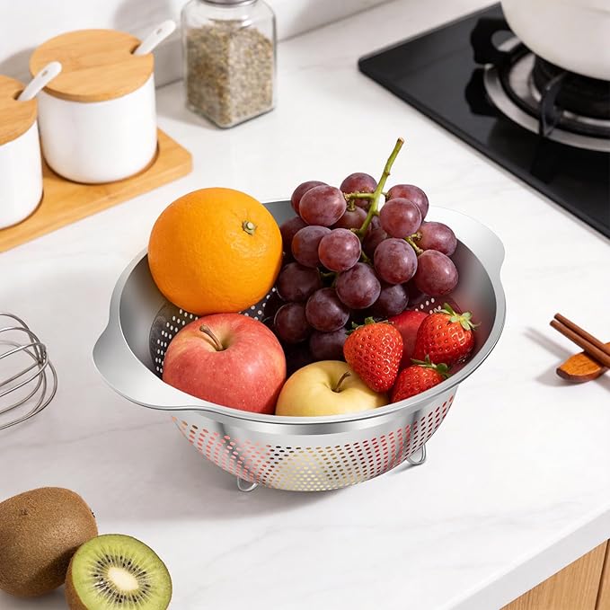 Stainless Steel Colander for Kitchen Pasta Rice Strainer for Spaghetti Fruit Cooking Food 3 Pcs Set Metal Mesh Strainers and Colanders(2QT, 3QT, 5QT),Dishwasher Safe,with Over-Sink Water Draining Base