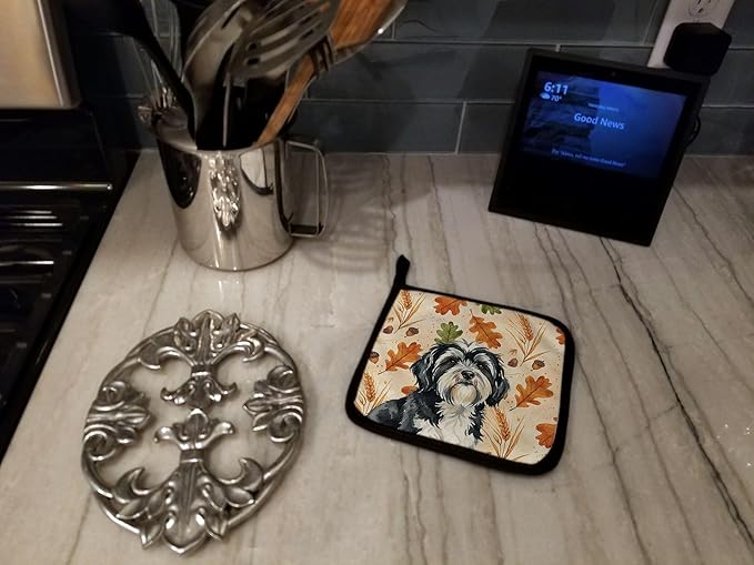 Caroline's Treasures Black and White Tibetan Terrier Heirloom Fall Pair of Pot Holders Pair 7.5x7.5 Quilted Insulated Hot Pads Decorative Kitchen Gift Made in USA