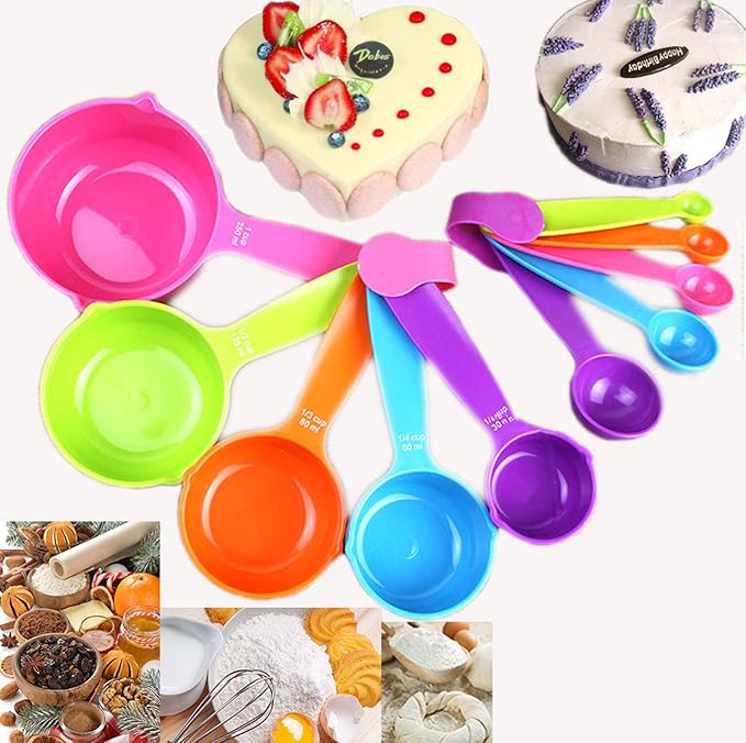 10 Pieces Plastic Measuring Cups and Spoons Set Colored for Kitchen Cooking Bathing (random style)