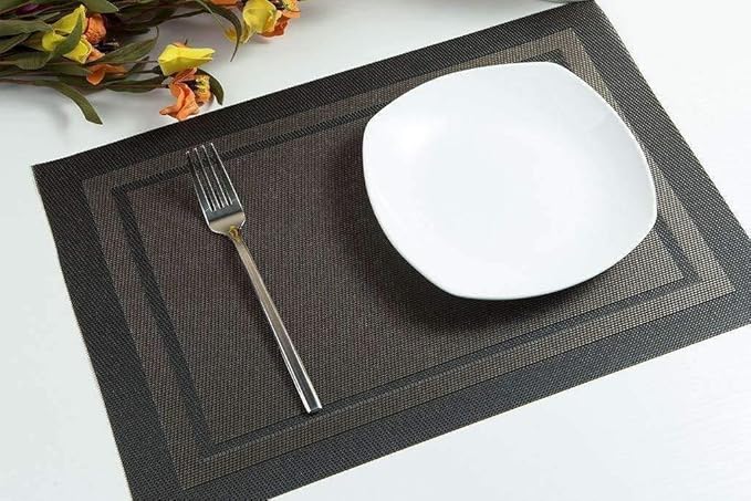 DACHUI Placemats Set of 6, Linen Look Woven Place Mats, Water Resistant, Heat Resistant, Washable, Durable Table Mats (Black Gold)