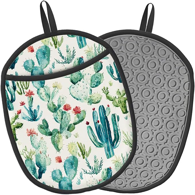 Cactus Silicone Pot Holders Set of 2, Heat Resistant up to 500°F, Non-Slip Kitchen Hot Pads with Pocket and Soft Quilted Cotton Lining for Baking, Cooking and Hot Pots