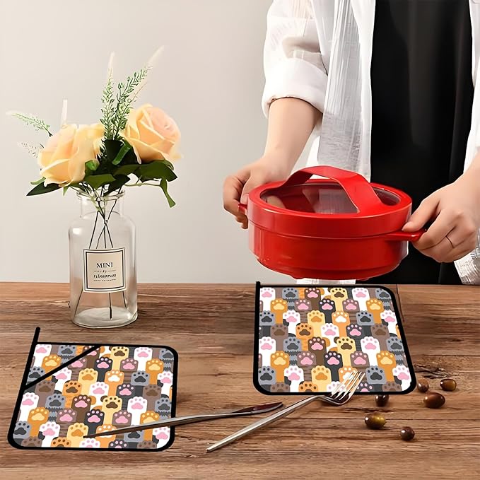Cute Cat Paw Pot Holders Set of 2,Kitchen Heat Resistant Potholders for Microwave Cooking Baking Oven and BBQ Gifts for Women