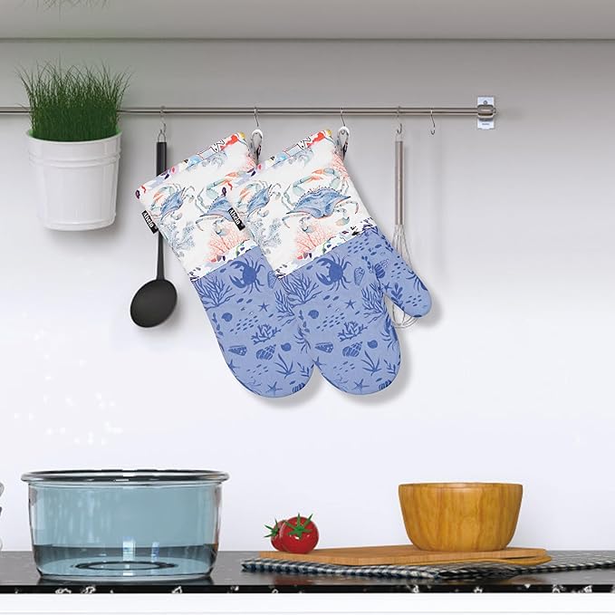 Alselo Oven Mitts, Heat Resistant with Soft Quilted Cotton Lining Set of 2, Fashion Crab Design with Silicone Printing Anti-Slip Kitchen Gloves for Safe Backing Cooking Barbecue (Lilac,Crab)