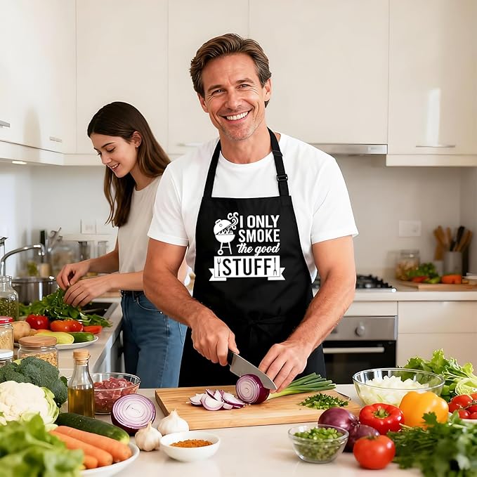 Kaidouma Funny Grilling Aprons for Men - I Only Smoke The Good Stuff - Funny Chef Cooking BBQ Grill Aprons with 2 Pockets - Birthday, Father's Day, Christmas Gifts for Dad, Husband, Boyfriend, Him