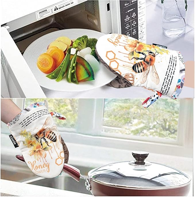 Alselo Mini Oven Mitts,2pk - Silicone Little Kitchen Gloves, Heat Resistant with Non-Slip Grip and Soft Quilted Cotton Lining for Safe Backing Cooking Barbecue (Khaki, Bee)
