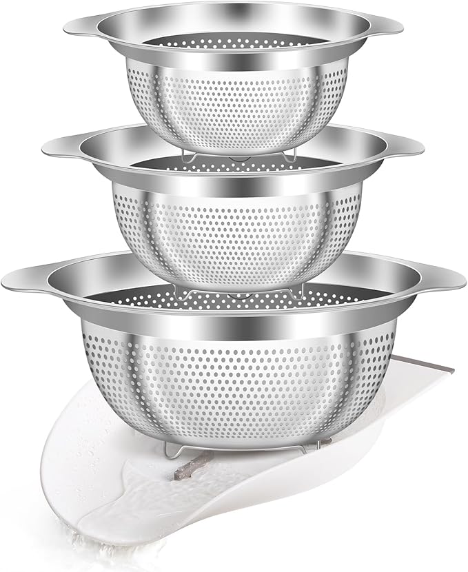 Stainless Steel Colander for Kitchen Pasta Rice Strainer for Spaghetti Fruit Cooking Food 3 Pcs Set Metal Mesh Strainers and Colanders(2QT, 3QT, 5QT),Dishwasher Safe,with Over-Sink Water Draining Base