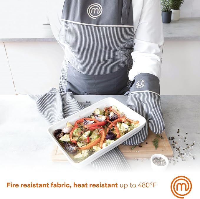 MasterChef Chef Apron for Men & Women, Cooking Apron for the Kitchen & BBQ Grilling
