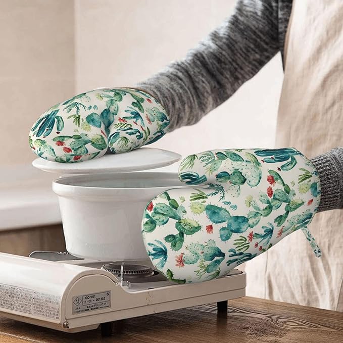 Cactus Silicone Oven Mitts Set of 2, Heat Resistant up to 500°F, Kitchen Oven Gloves with Non-Slip Grip and Soft Cotton Lining for Baking, Cooking and BBQ