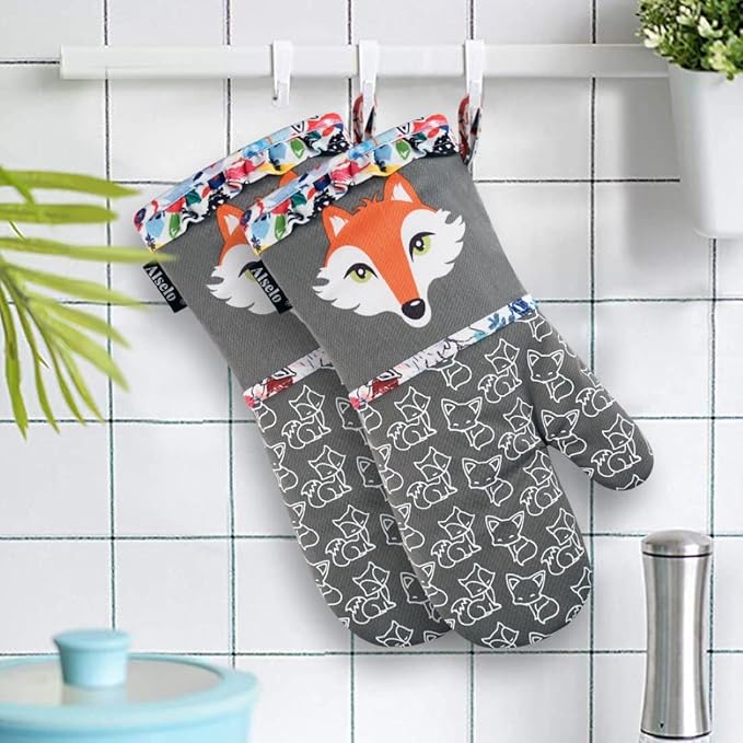 Alselo Oven Mitts, Heat Resistant Kitchen Mittens with Soft Quilted Cotton Lining Set of 2, Fashion Animal Design with Silicone Printing Anti-Slip Gloves for Baking Cooking Barbecue (Gray 2)