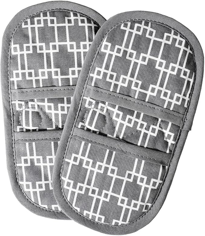 Mini Oven Mitts with Fridge Magnets.2pk Quilted Heat Resistant Grey Cotton Fabric.Gloves/Pot Holder Safely Protects Hands from Hot Surfaces. Great for handling Cookware, Bakeware, BBQ,Microwave