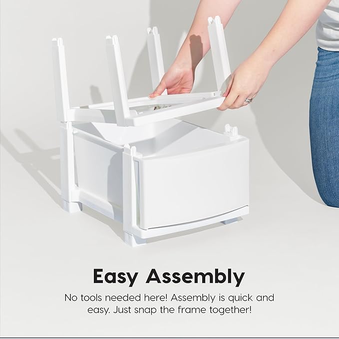 IRIS USA Plastic Drawer Storage Organizer, 4-Drawers, for Classroom Art Supplies Bathroom Dorm Bedroom Laundry Room, Slim Narrow, White Frame with Matte White Front Panels