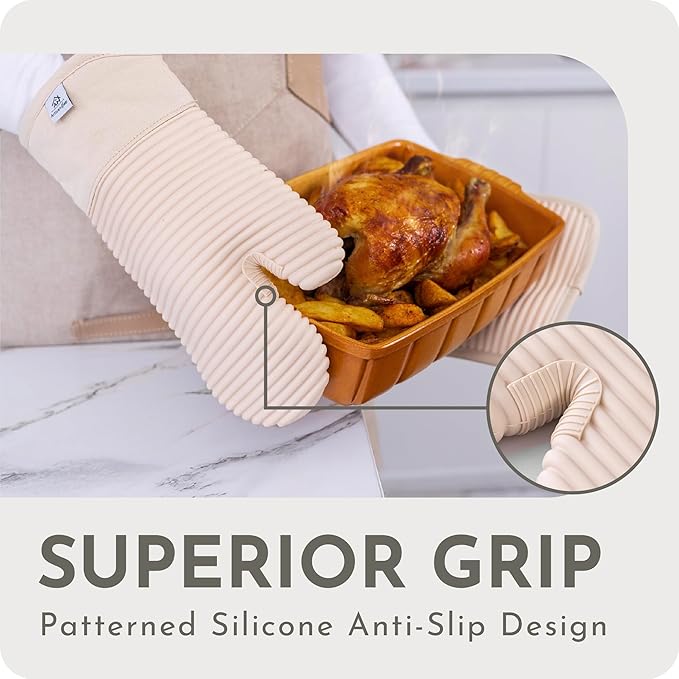 Extra Long Silicone Oven Mitts and Pot Holders Sets | Heat Resistant 500°F BPA-Free Food Grade Silicone Hot Pads & Kitchen Mittens | 4-Piece Set of Oven Gloves & Potholders for Kitchens.