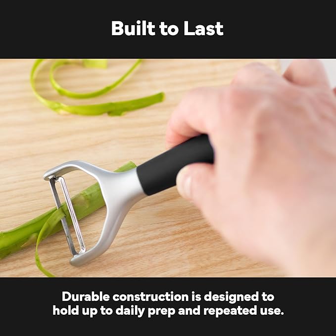Misen Stainless Steel Vegetable Peeler - Dishwasher Safe Y Peeler - Easy to Use with Potatoes, Cabbage, Carrots, and More - Progessional Grade Kitchen Tool - Black