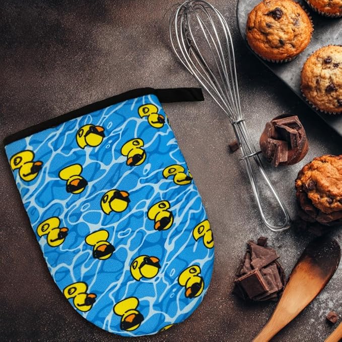 Yellow Duck Oven Mitts, High Heat Resistant Kitchen Oven Gloves, Mini Silicone Oven Mitts, Non-Slip Grip Surfaces and Hanging Loop for Grilling, Baking, Cooking and Microwave, Gift