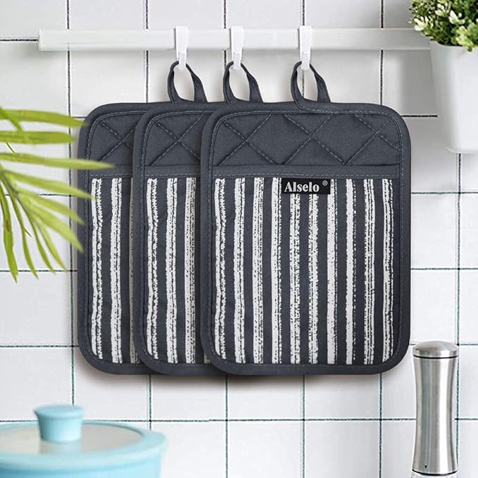Alselo Silicone Pot Holders Set of 3 Heat Resistant & Non Slip Potholders, Professional Oven Hot Pads with Pockets Mitts for Kitchen Cooking Baking Barbecue
