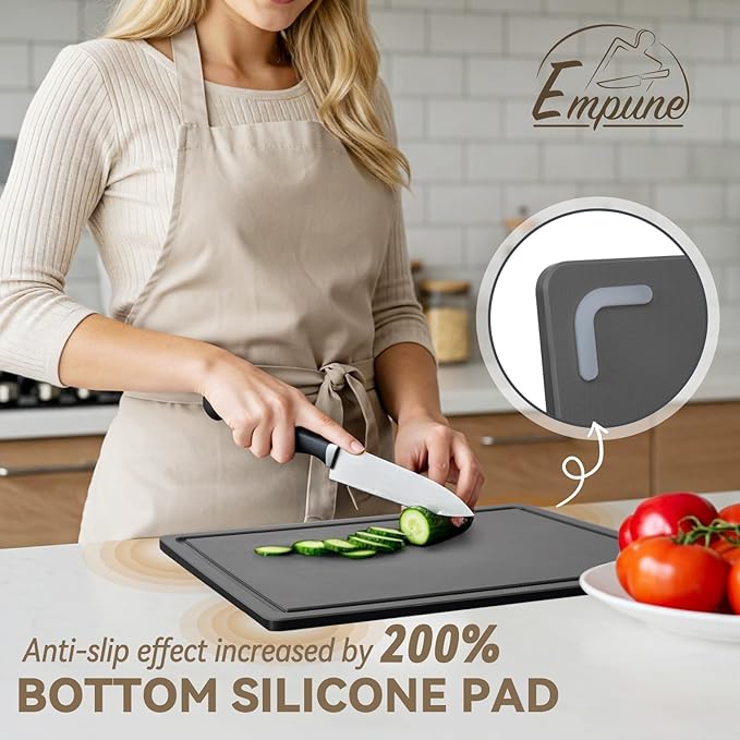Empune Plastic Cutting Board Set, Recycled Plastic Cutting Boards for Kitchen (Set of 3), Dishwasher Safe Large Chopping Board with Holder, Non-slip Feet and Juice Grooves, Nonporous, Grey