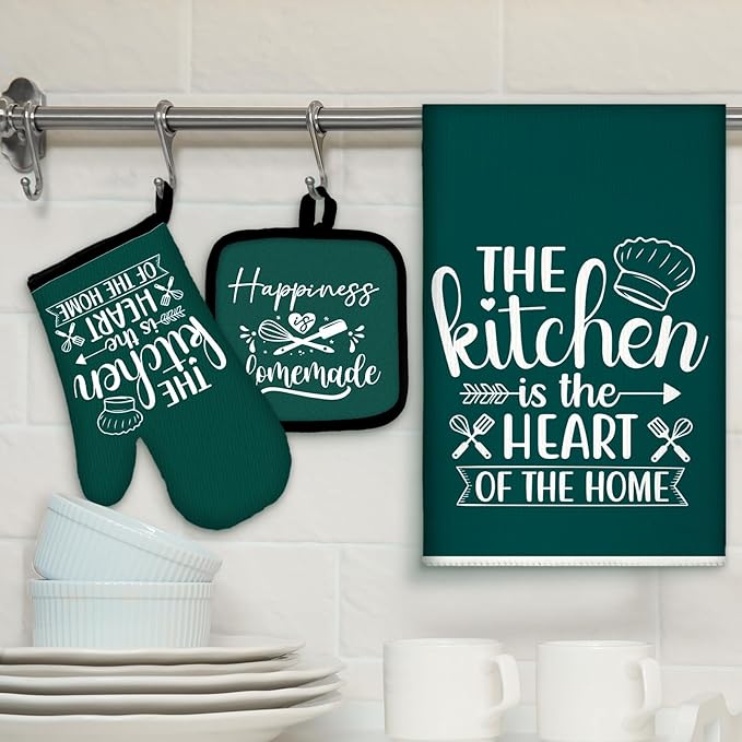 Sratte 6 Pcs Kitchen Decor Accessories Set Farmhouse Towels Pot Holders Oven Mitts Set 2 Dish Towels 2 Potholders 2 Cooking Mittens Oven Glove for Christmas Baking Cooking(Dark Green,Kitchen)