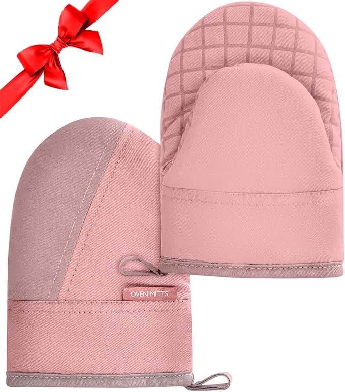 Mini Oven Mitts, Kitchen Oven Gloves Kitchen Mittens 500 Degrees Heat Resistant Baking Gloves, Non-Slip Silicone Surface with Hanging Loops Hot Gloves for Cooking, Baking, BBQ 1 Pair-Pink