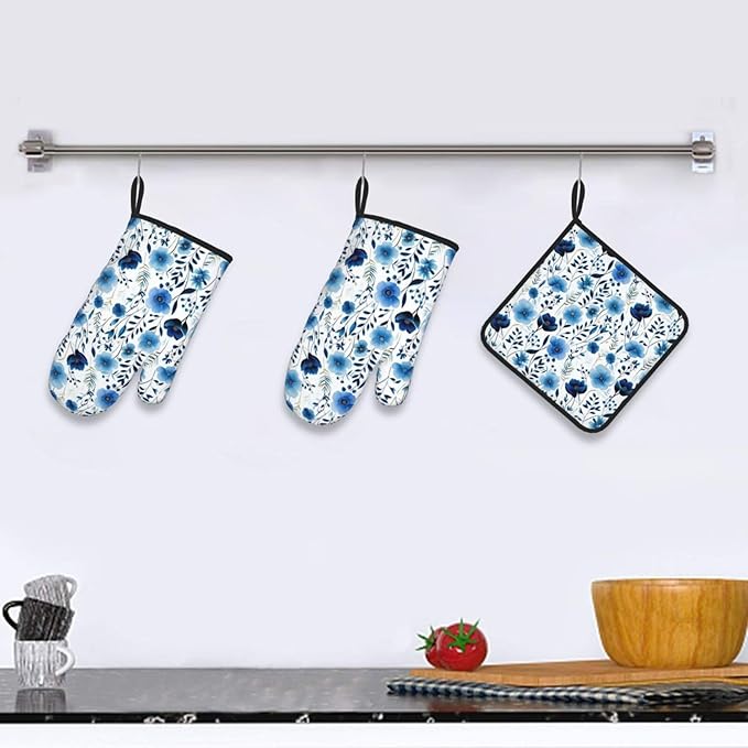Blue Floral Oven Mitts and Pot Holders Sets of 3, Heat Resistant Cute Decorative Blue Flowers Kitchen Gloves and Hot Pad for Home Cooking Baking Grilling, Baking Gifts for Women, Holiday Kitchen Decor