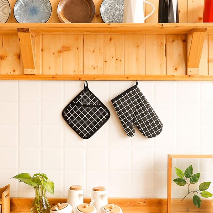 Oven Mitts and Potholders BBQ Gloves-Oven Mitts and Pot Holders with Recycled Infill Silicone Non-Slip Cooking Gloves for Cooking Baking Grilling (4-Piece Set,Black)