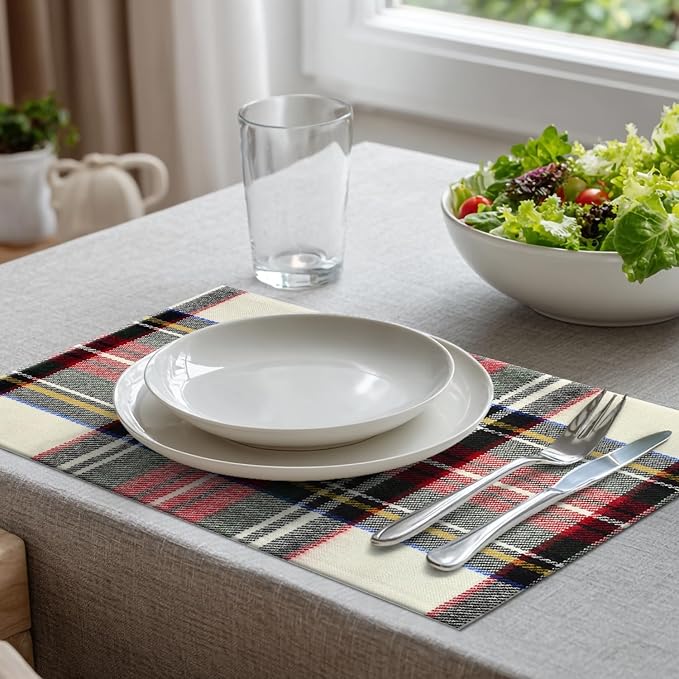 Batmerry Scottish Tartan Placemats,Square Green Wool Plaid Washable Linen Table Mats for Kitchen Table Double Insulation Decor Dining Set Indoor Outdoor 12X18 in Set of 4