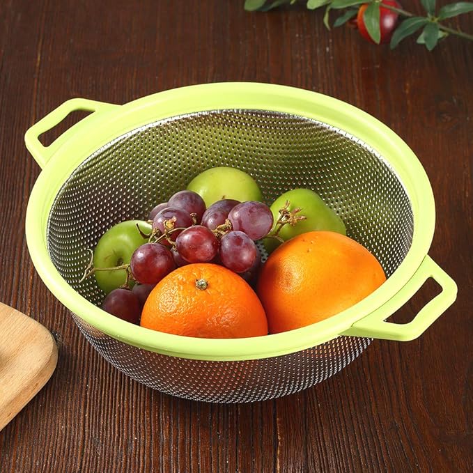 HiramWare Stainless Steel Colander With Handle and Legs, Large Metal Green Strainer for Pasta, Spaghetti, Berry, Veggies, Fruits, Noodles, Salads, 5-quart 10.5” Kitchen Mesh Colander, Dishwasher Safe