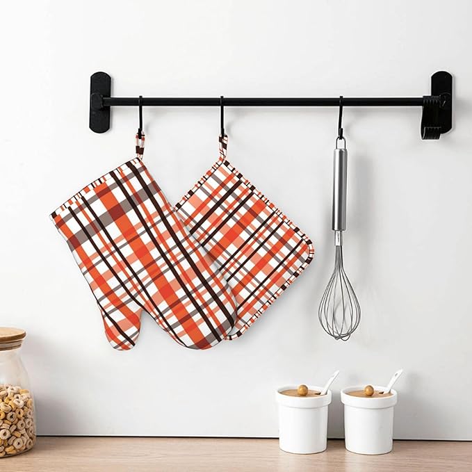 Orange Black Buffalo Plaid Fall Oven Mitts and Pot Holders Set, 4pcs Silicone Oven Glove for Kitchen Heat Resistant Oven Mitts and Potholders Non-Slip for Cooking