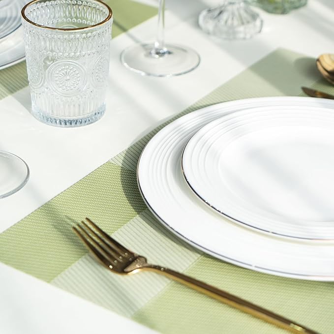 Placemats Set of 6 Vinyl/Plastic Woven Place Mats for Kitchen Table Indoor/Outdoor Washable Placemat Wipeable Dining Table Mats (Green Cube,6)