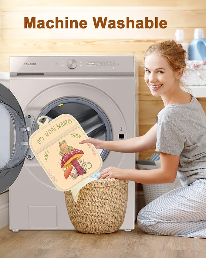 Swooflia 100% Cotton Pot Holders 2 Pack Set for Kitchen with Pockets - Cute 440°F Heat Resistant Oven Hot Pads Heavy Duty for Countertop Home Cooking Baking Microwave BBQ Farmhouse Frog