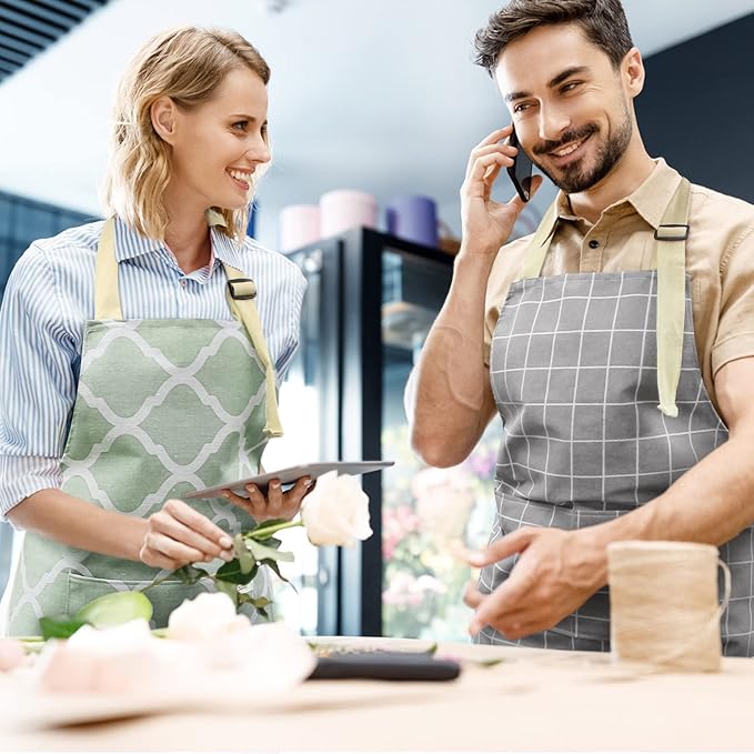 NLUS 2 Pack Kitchen Cooking Aprons, Adjustable Bib Waterproof Chef Apron with 2 Pockets for Men Women(Green Plaid/Grey Plaid)