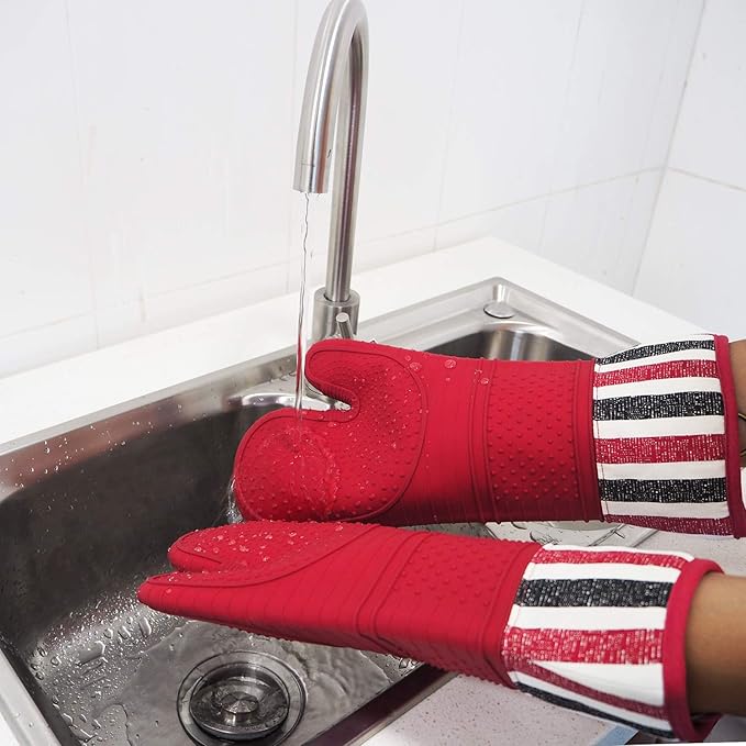 RED LMLDETA Heat Resistant 550 Degree Oven mitt, Silicone Oven Hot Mitts - 1 Pair, Extra Long Professional Baking Oven Gloves - Food Safe,Pot Holders Cooking,Grilling,Kitchen (red Mittens)