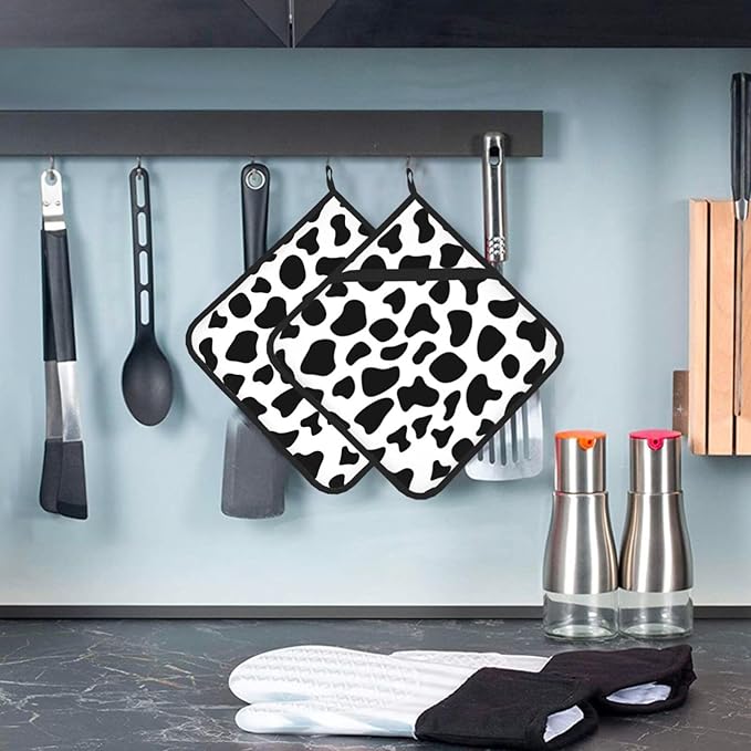 Pot Holders 2Pcs Black White Spots Cow Skin, Pot Holder for Kitchen Heat Resistant,Potholder for Microwave Cooking Baking Oven End Dishes and BBQ