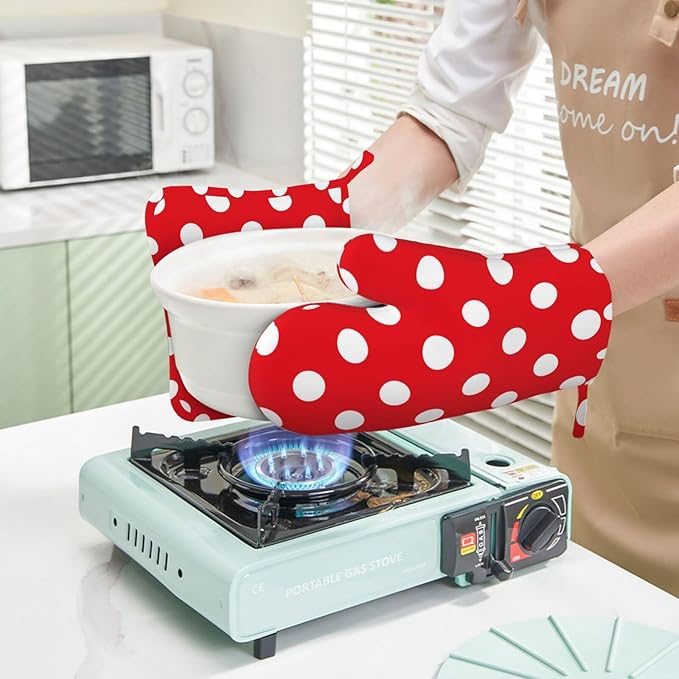 Red and White Polka Dot Oven Mitts and Pot Holders Sets of 4, Heat Resistant Silicone Oven Mittens and Potholders Gloves Hot Pads for Kitchen Cooking Baking Grilling BBQ Chef