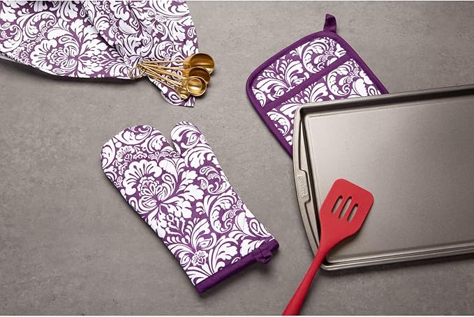 DII Quilted Kitchen Oven Mitt & Potholder Set, Hanging Loop for Convenient Storage, OM 6.5x12/PH 8x8.5, Eggplant Damask Print, 2 Piece