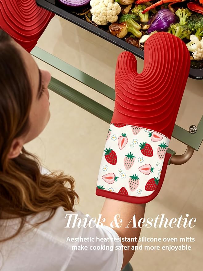 Slohif Long Silicone Oven Mitts Heat Resistant for Women - 2 Pcs Strawberry 100% Cotton Oven Gloves, Non-Slip and Waterproof Silicone Oven Mitts with Hanger for Baking and Cooking