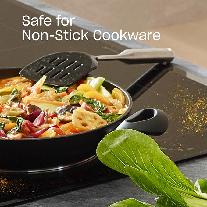 Fissler Essential Silicone Spatula Turner, Heat-Resistant Nonstick Cooking Utensil for Flipping Eggs, Pancakes & More, Ergonomic Handle