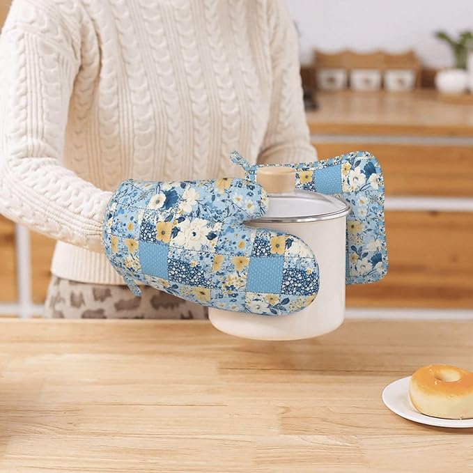 Oven Mitts and Pot Holders Floral Blue Pastel Vintage Silicone Kitchen Accessories Set of 2 Heat Resistant Long Gloves Potholder Non-Slip Grip for Chef Cooking,Baking,Grilling,BBQ