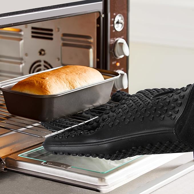 1 Pair Extra Long Professional Oven Mitts, Non-Slip Silicone Grip Heat Resistant,19.7" Length,Up to 572℉ for BBQ Cooking Baking Grilling (Black)