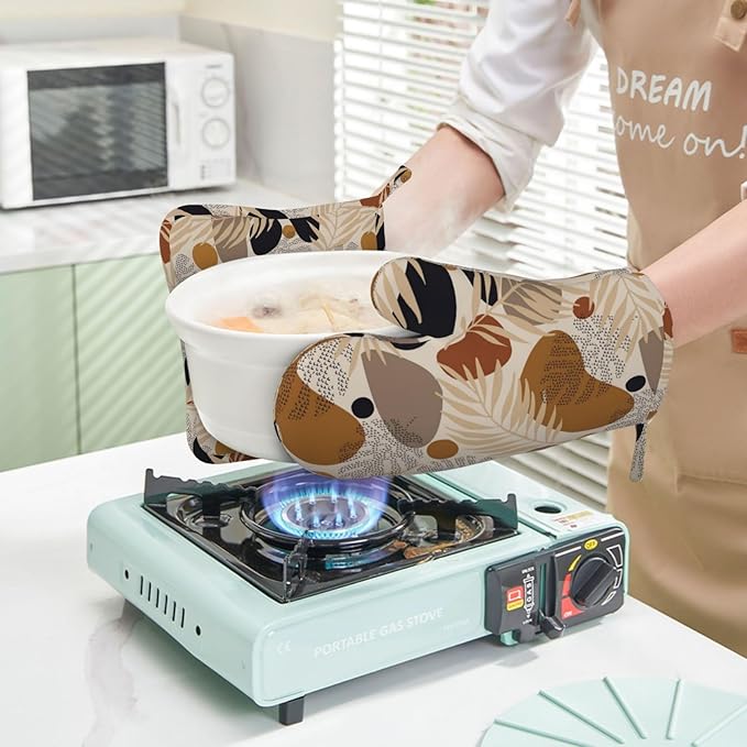 Boho Tropical Leaves Oven Mitts and Pot Holders 4 pcs Set Silicone Botanical Plant Kitchen Oven Mitt Gloves Farmhouse Pot Holders Non-Slip Heat Resistant Cooking Mitts Set for Kitchen Baking