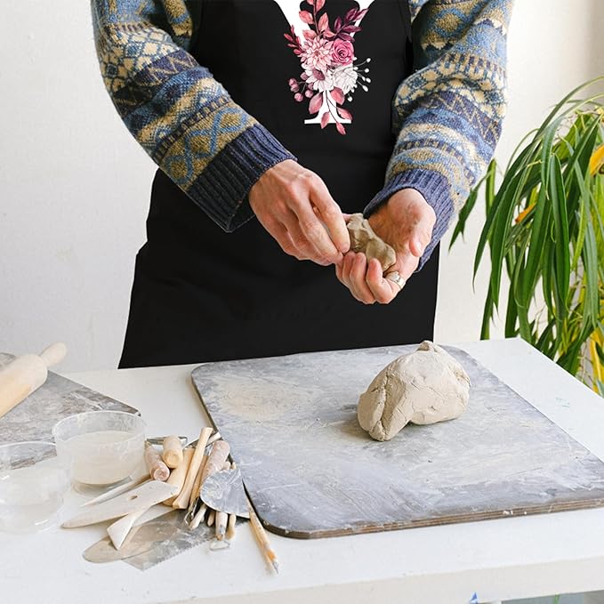 Personalized Aprons for Women with Pockets, Cute Aprons for Women Chef Baking, Cooking Gifts for Mom Birthday