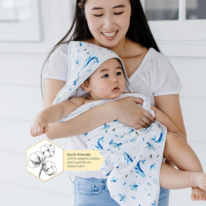 Burts Bees Baby Infant Hooded Towels, Unisex Bath Essentials and Newborn Necessities, Soft Nursery Towel with Hood Set, Size 29 x 29 Inch